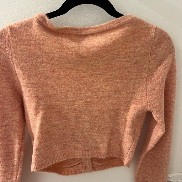 Emory Park Crop Ruched Sweater - Picture 4 of 6